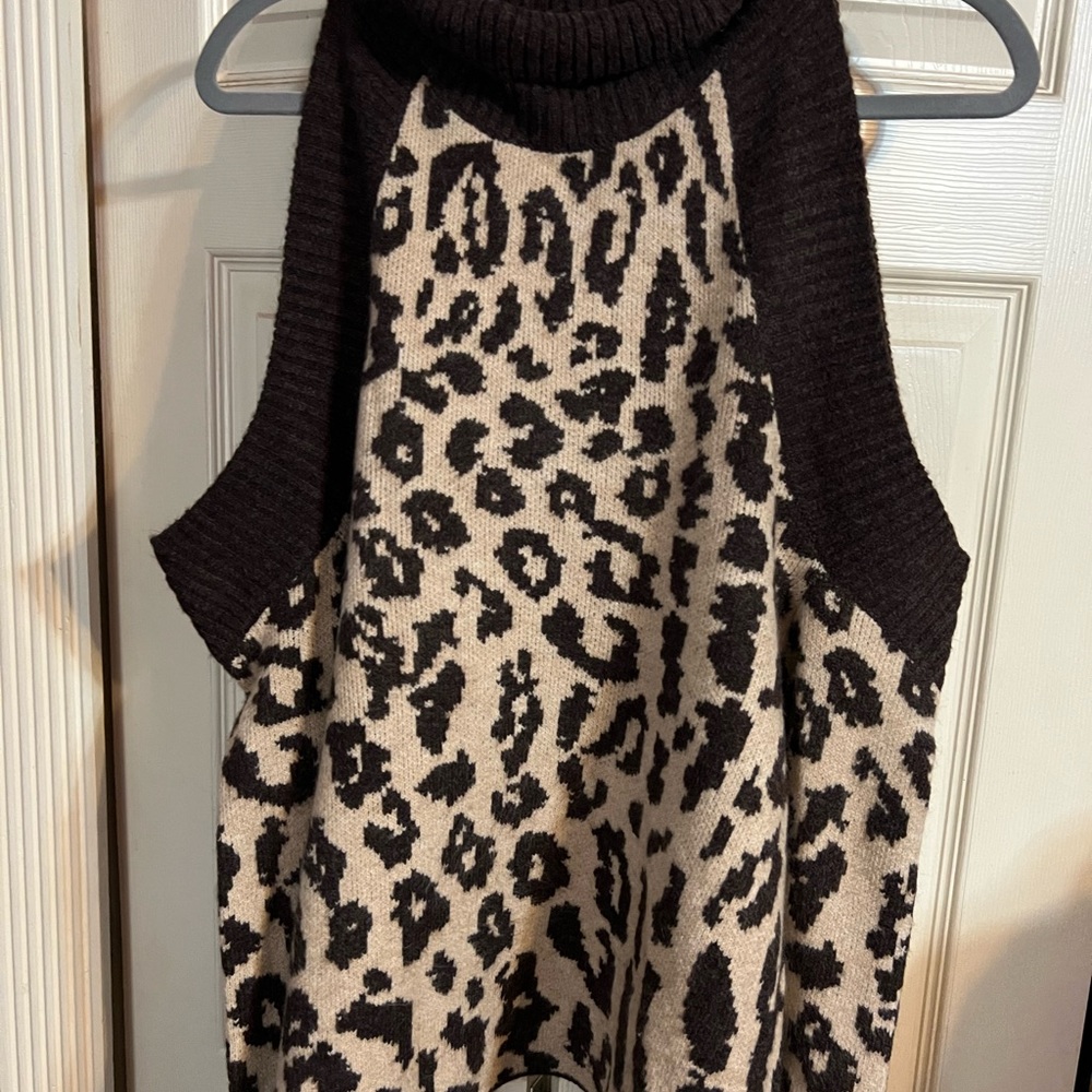 venus open shoulder top